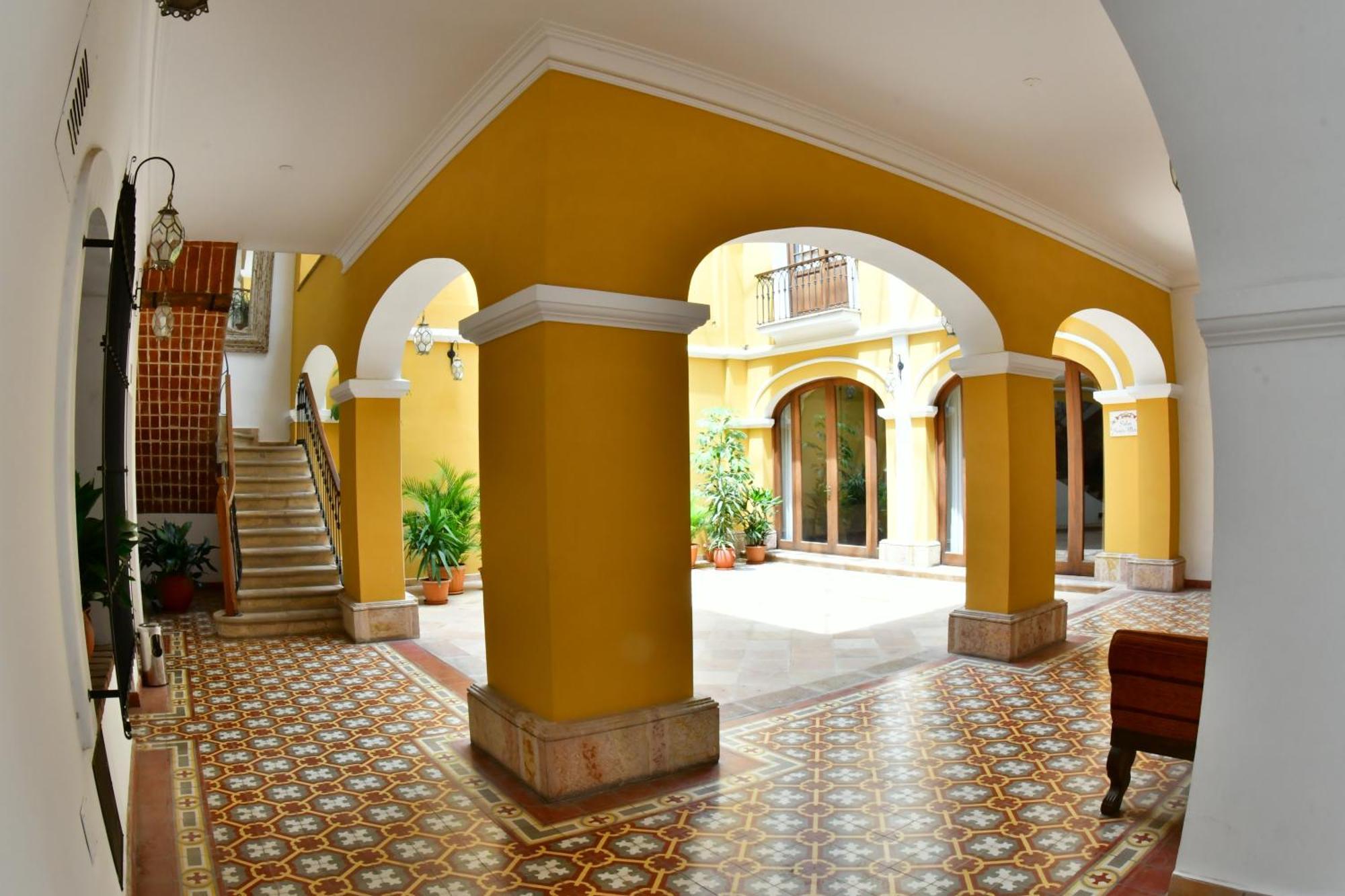 Parador Santa Maria La Real Sucre Exteriér fotografie