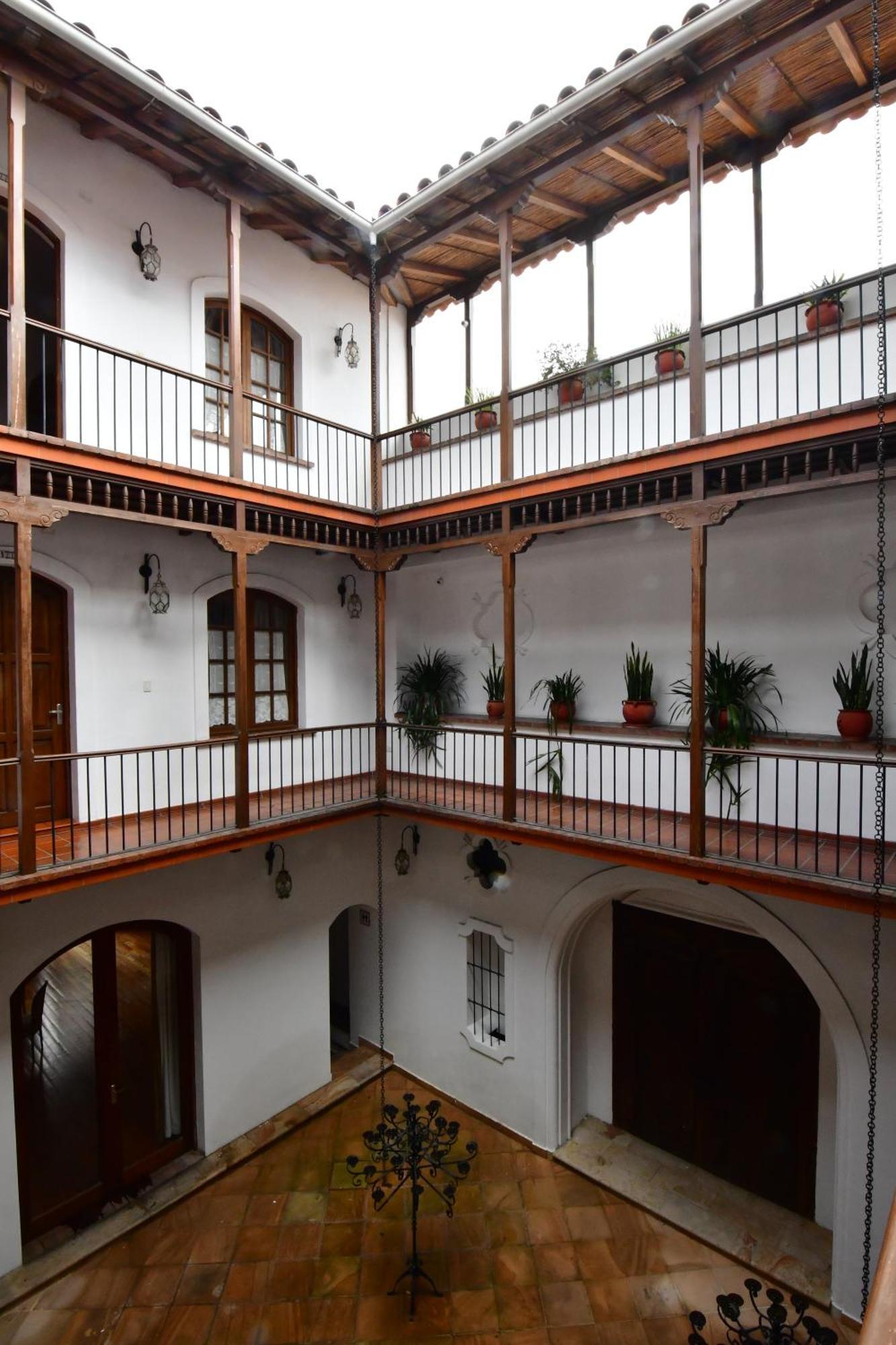 Parador Santa Maria La Real Sucre Exteriér fotografie